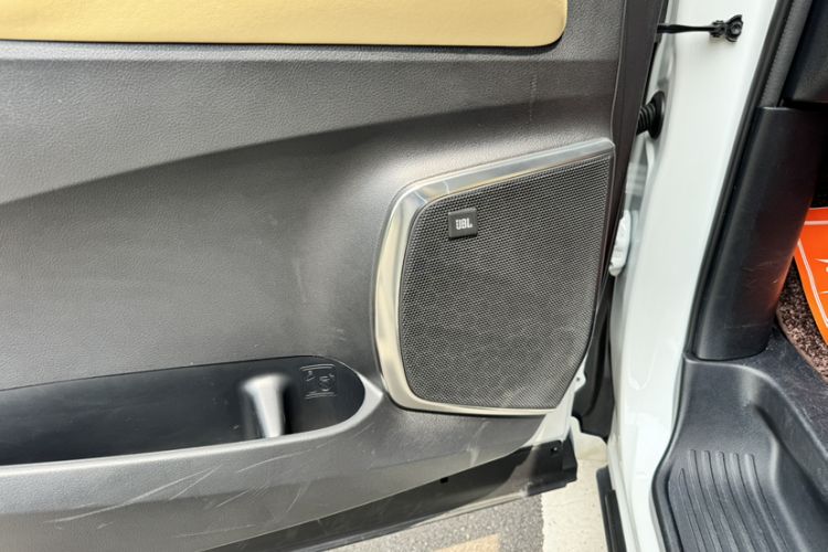 Used Toyota Vellfire 2021 Crown Dual-Engine 2.5L HV Supreme Edition
