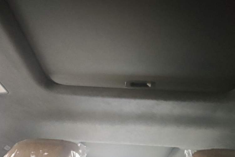 Used  917 2023 Range-Extended Founder Edition
