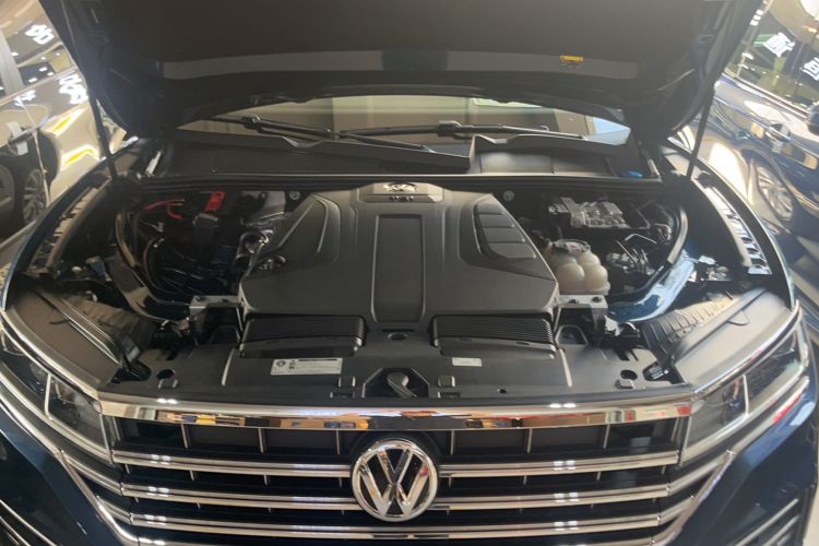 Used Volkswagen Touareg 2019 2.0 TSI Ruiyi Edition China V Standard
