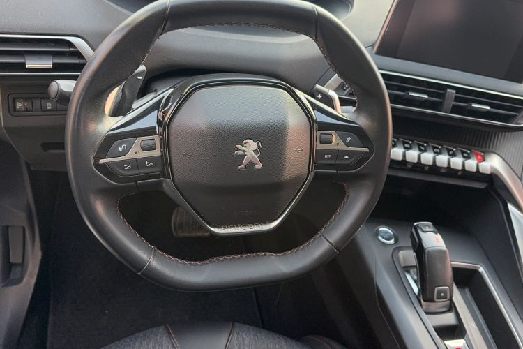 Used Peugeot 5008 2017 350THP 7-Seater Elite Edition