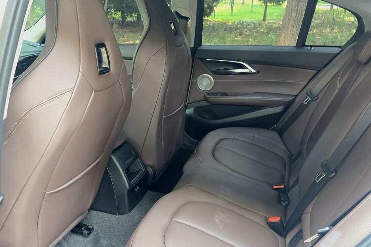 Used BMW 1 Series 2022 125i M Sport Night Edition
