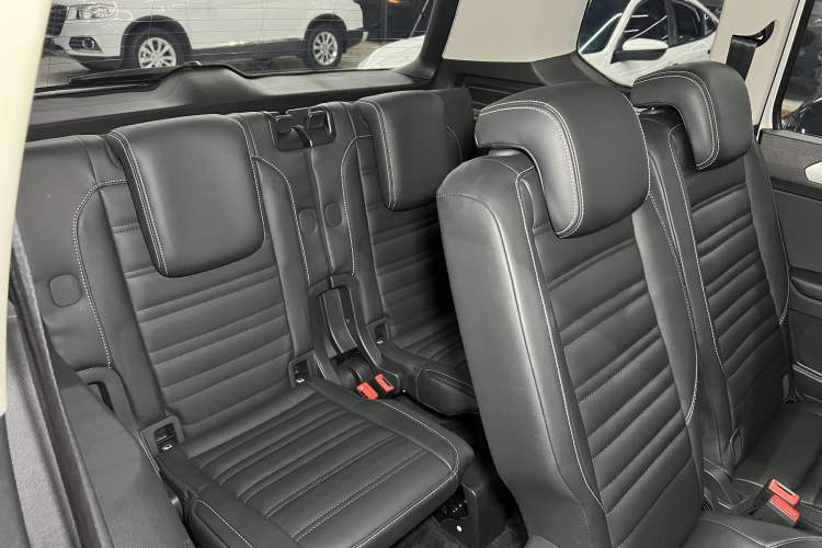 Used Volkswagen Touran 2018 Volkswagen Touran L 280TSI DSG Comfort Edition 7 Seats China V Emission Standard