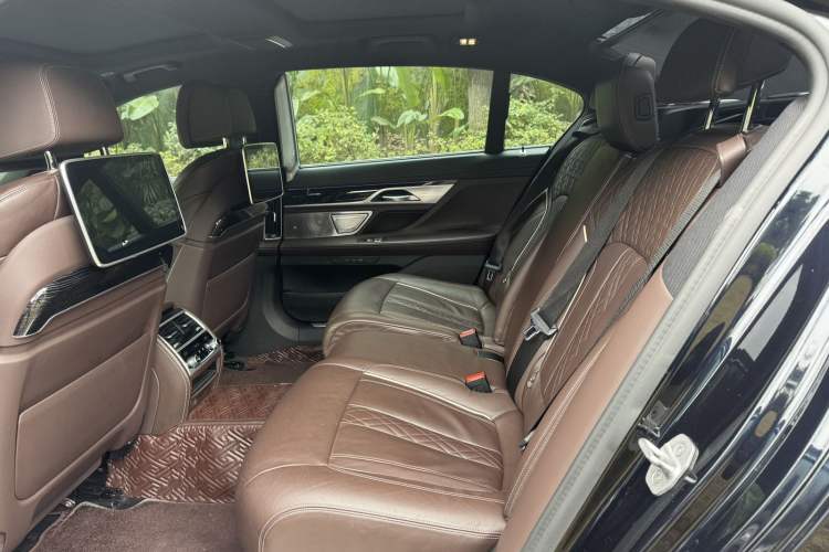 Used BMW 7 Series 2019 Restyled 730Li M Sport Package
