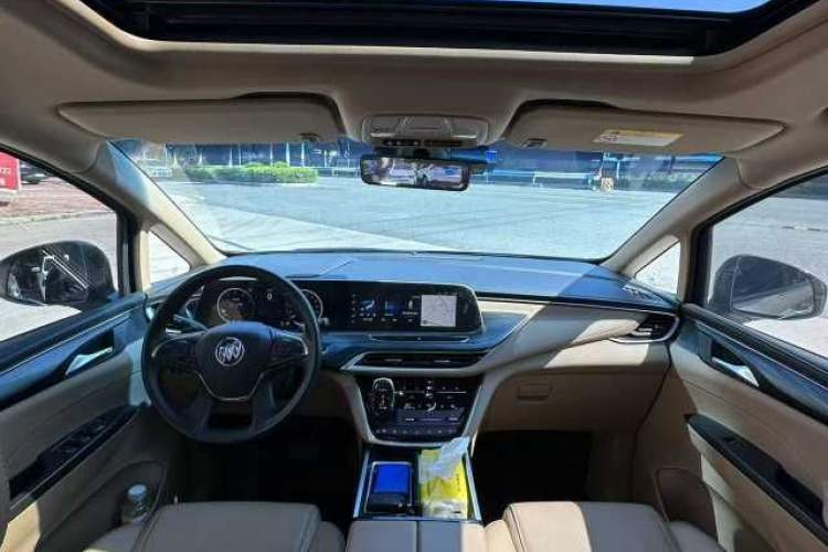 Used Buick GL8 2020 ES Land Cruiser 653T Luxury Edition
