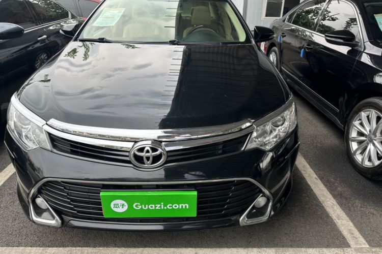 Used Toyota Camry 2016 2.0G 10th Anniversary Leading Edition
