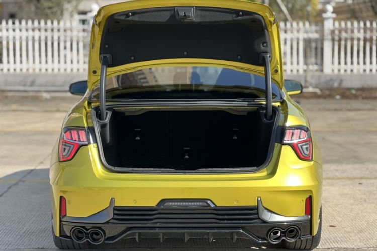 Used Lynk & Co 03 2022 03+ 2.0TD Automatic Wind-Chasing Edition
