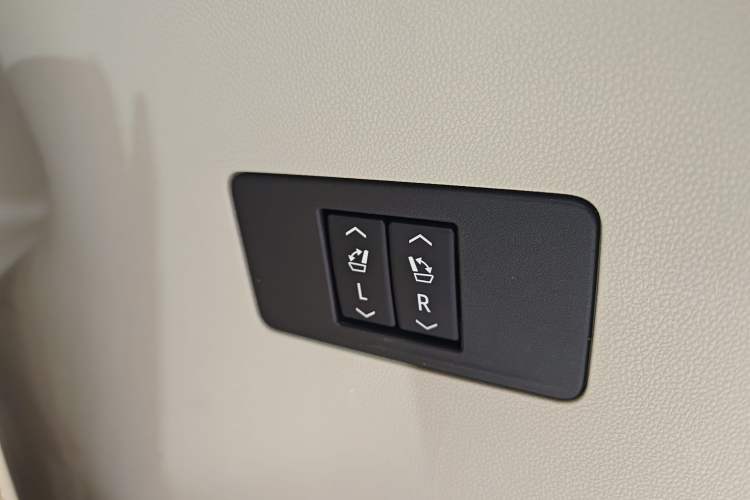 Used Buick Enclave 2022 652T 4x4 Avenir 6-Seater
