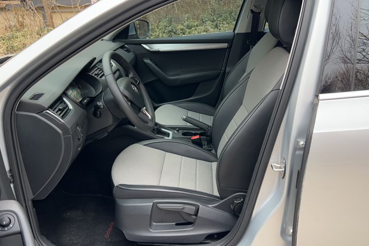 Used Skoda Octavia 2017 1.6L Automatic Chuanxing Edition
