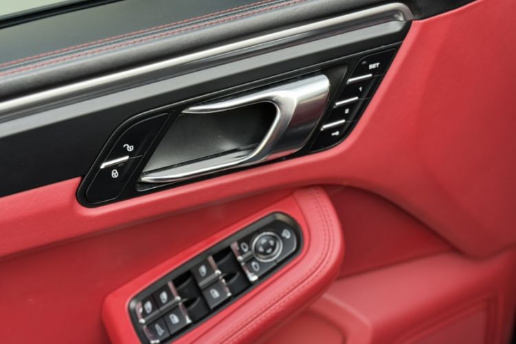 Used Porsche Macan 2017 Macan 2.0T
