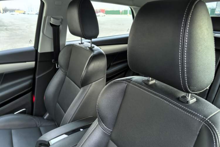 Used Zotye SR7 2016 1.5T CVT Cube Road Edition China V Standard
