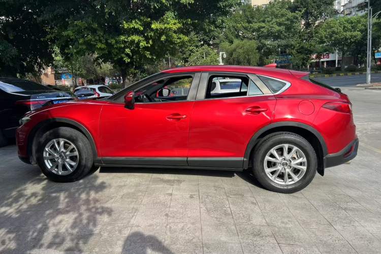 Used Mazda CX-4 2016 2.0L Automatic 2WD Blue Sky Dynamic Edition
