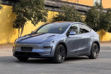 Used Tesla Model Y 2025 Rear-Wheel-Drive Version