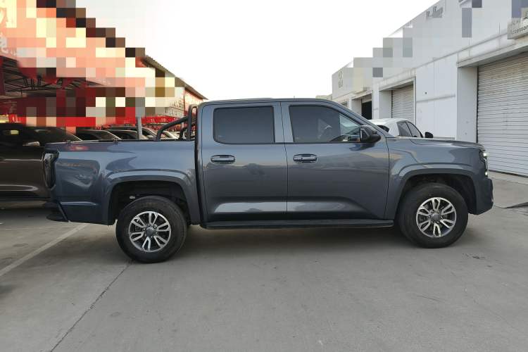 Used JMC DaDao 2023 All-Purpose 2.3T Diesel Manual Two-Wheel Drive Standard-Wheelbase Comfort Edition
