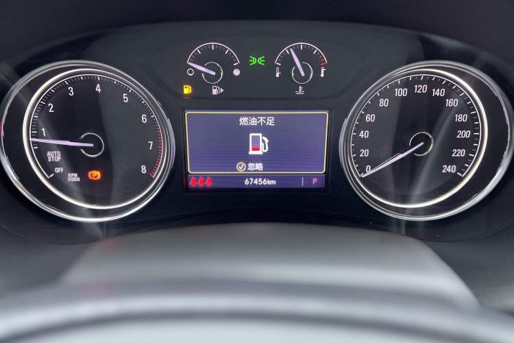 Used Buick LaCrosse 2022 652T Luxury Version
