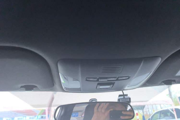 Used Buick GL8 2021 Land Cruiser Executive Class 652T Comfort Model
