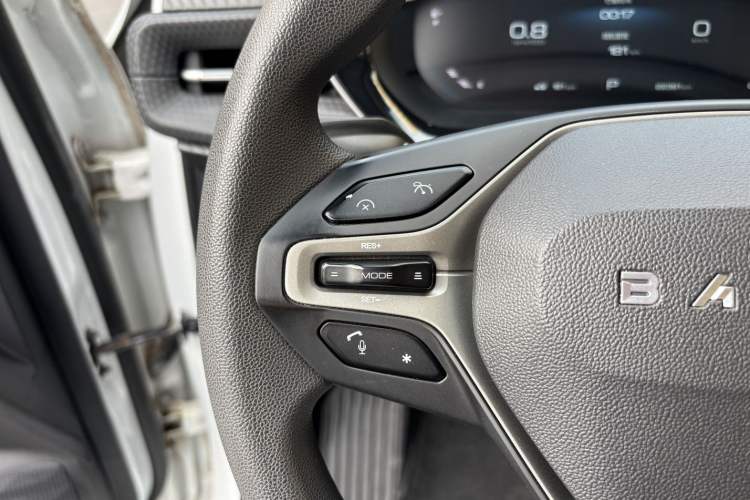 Used Baojun RM-5 2019 1.5T CVT Elite Version with 24-Hour Online Service 6 Seats