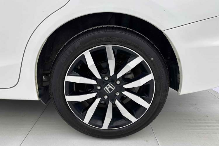 Used Honda Civic 2014 1.8L Automatic Luxury Edition
