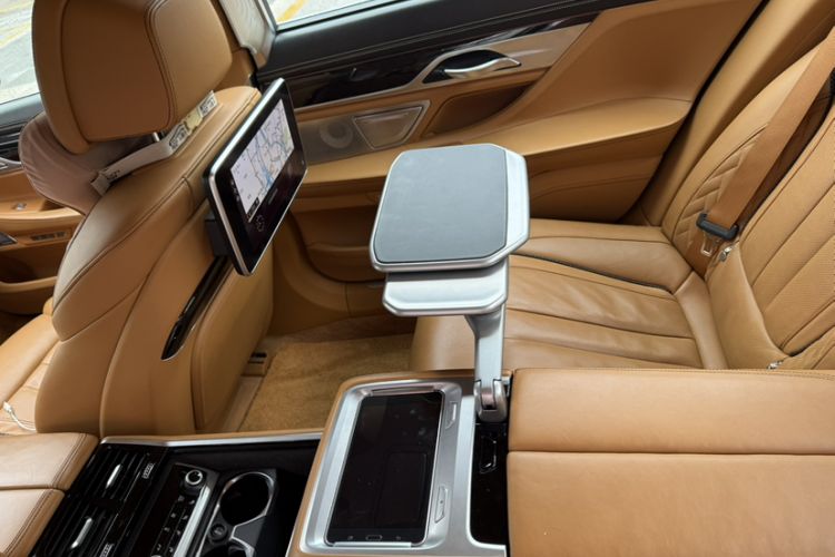 Used BMW 7 Series 2018 740Li xDrive Luxury Edition Excellence Package