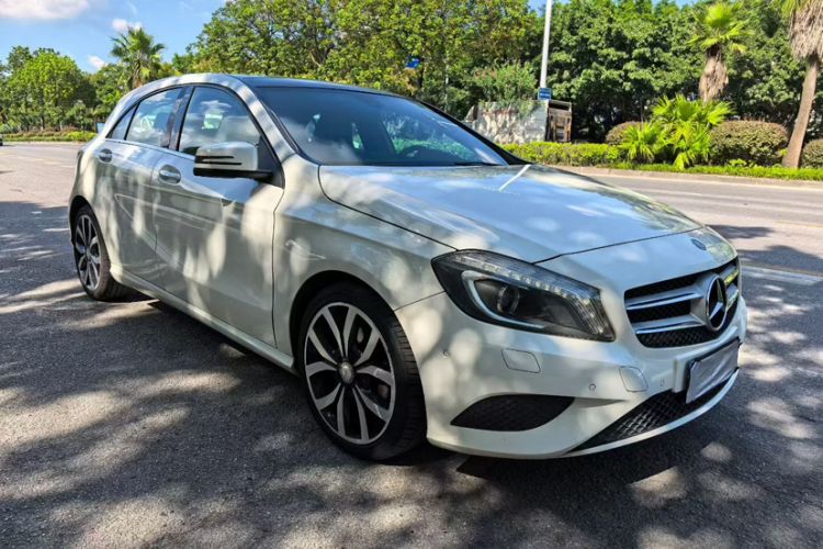 Used Mercedes-Benz A-Class 2015 A 200 Fashion Model
