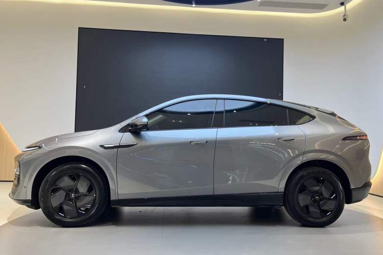 Used XPeng G6 2025 625 Long-Range Max Flagship Edition
