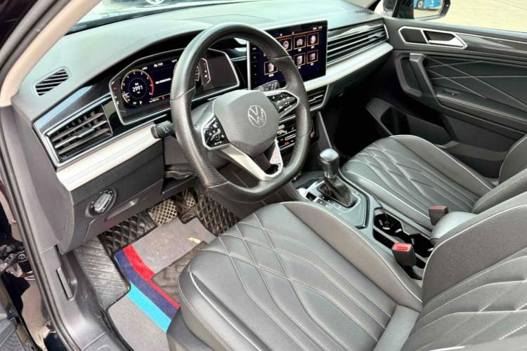 Used Volkswagen Tiguan L 2022 330TSI Automatic Two-Wheel Drive Smart Edition
