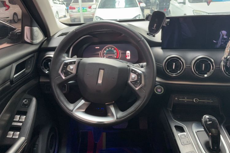 Used Wey VV6 2021 2.0T Two-Wheel Drive Smart Plus
