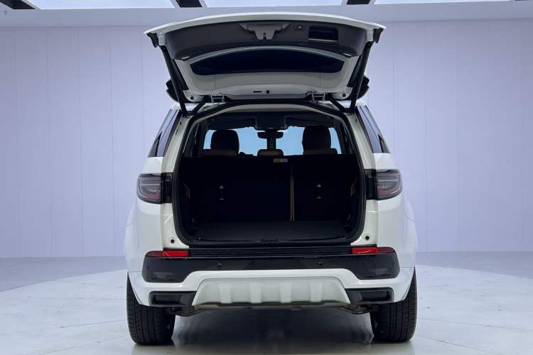 Used Land Rover Discovery Sport 2024 Performance Tech Edition