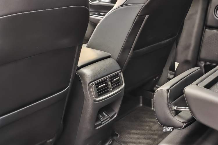 Used Honda CR-V 2021 240TURBO CVT 2WD Fashion Edition
