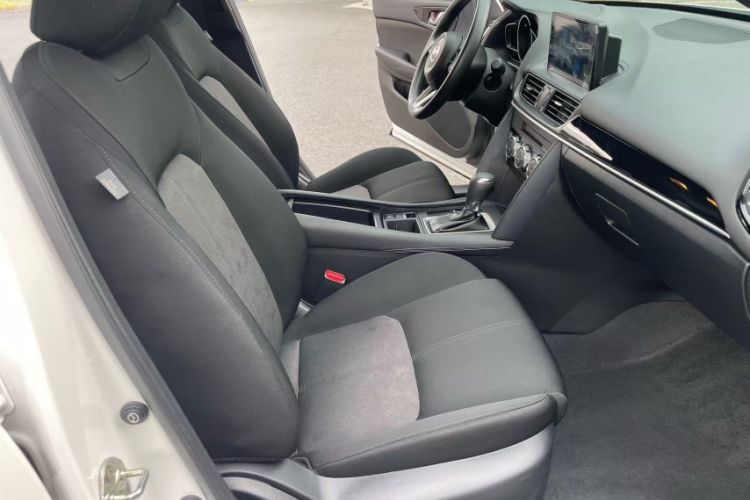 Used Mazda CX-4 2021 2.0L Automatic Two-Wheel Drive Blue Sky Dynamic Edition
