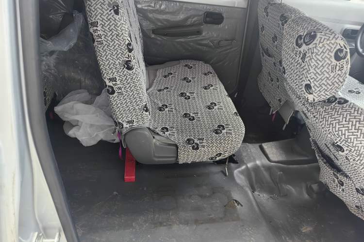 Used Wuling Hongguang 2010 1.2L Base Version China IV Standard
