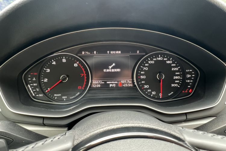 Used Audi A4L 2018 30th Anniversary Edition 40 TFSI Trendy Model
