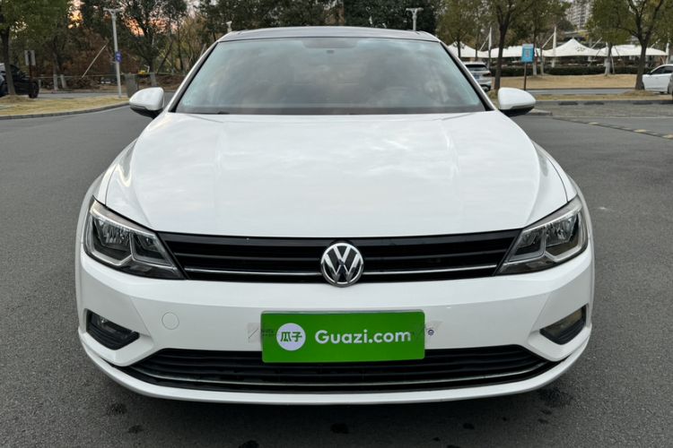 Used Volkswagen Lamando 2015 280TSI DSG Comfort Edition
