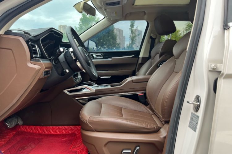 Used Zotye T700 2017 1.8T Dual-Clutch Luxury Model
