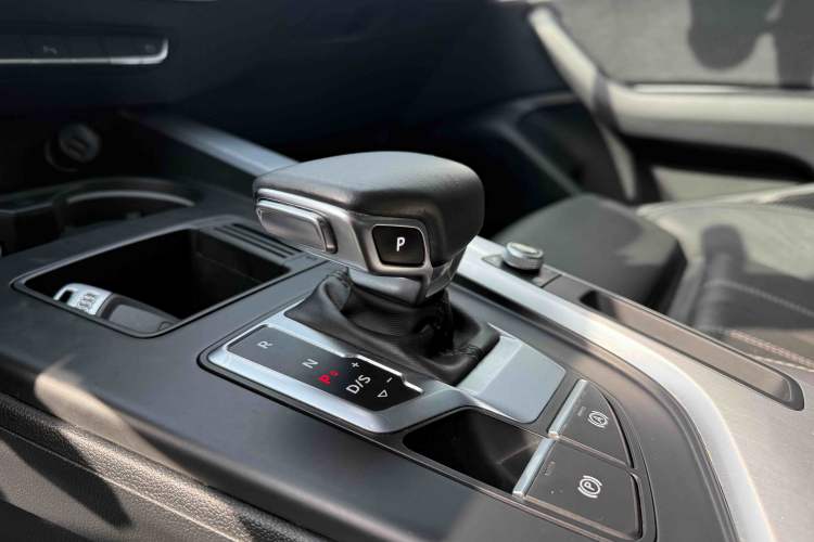 Used Audi A4L 2020 40 TFSI Fashion Dynamic Model
