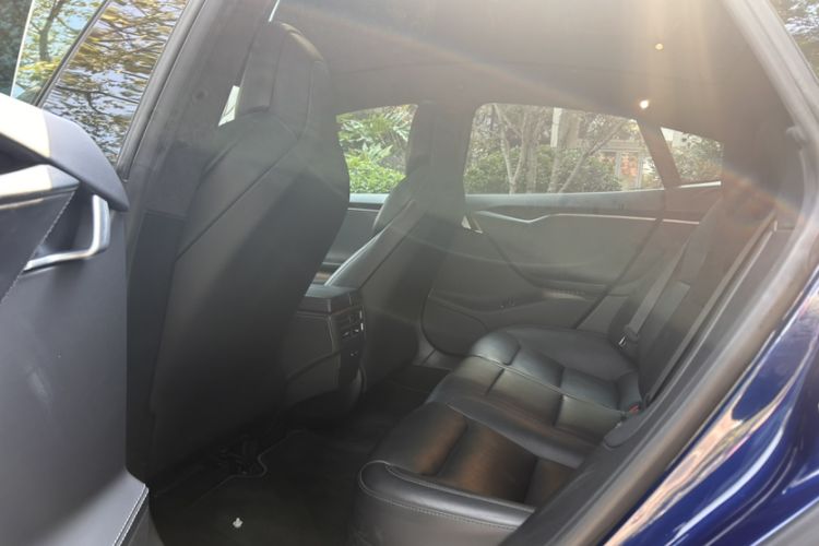 Used Tesla Model S 2017 S 75D Standard Range Edition
