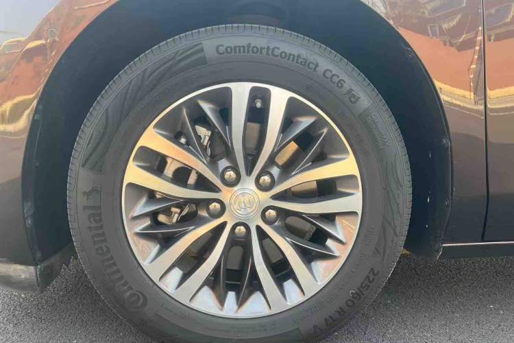 Used Buick GL8 2021 ES Land Cruiser 653T Luxury Edition
