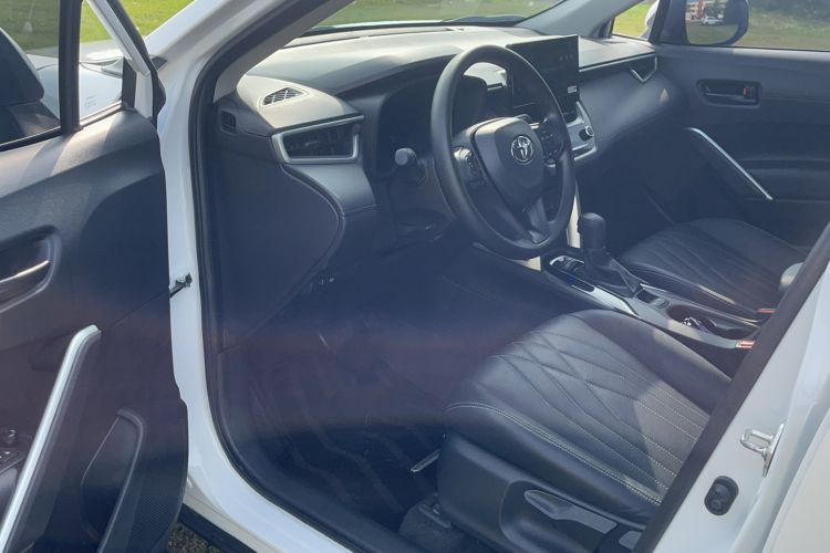 Used Toyota Corolla Cross 2024 2.0L Elite Edition
