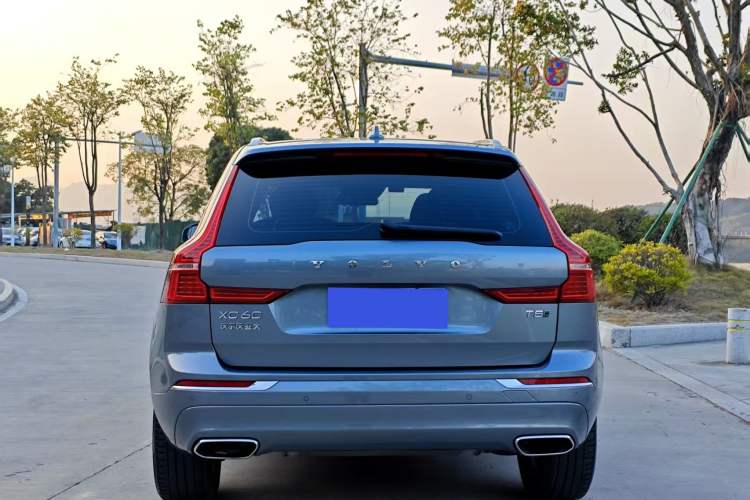 Used Volvo XC60 2021 T5 4x4 Smart Luxury Edition
