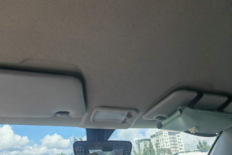 TDK.VehicleDetails.img