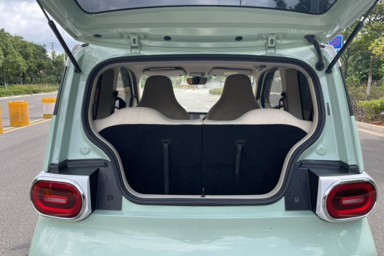 Used Wuling Hongguang MINIEV 2024 3rd Generation 215km Advanced Version
