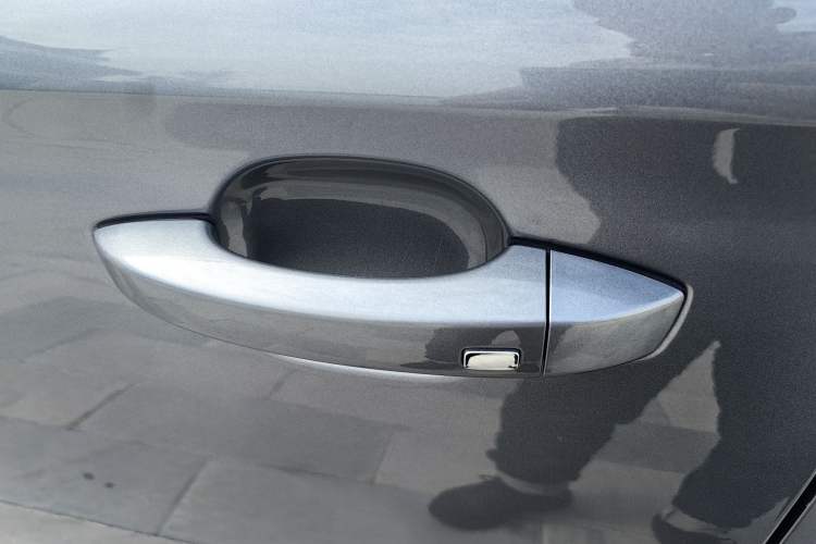 Used Roewe i5 2021 Revised Version 1.5L CVT Diamond Edition
