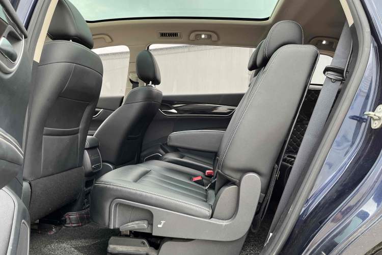 Used BYD Song MAX 2017 1.5T Automatic Smart Connect Elite 7-Seater
