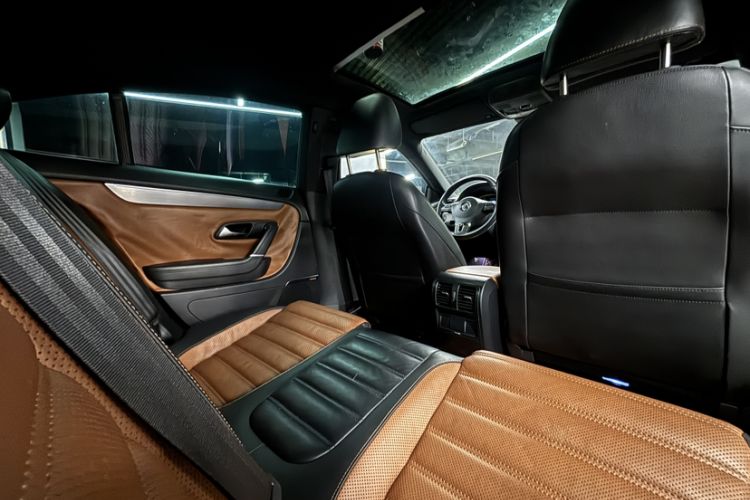 Used Volkswagen FAW-Volkswagen CC 2013 2.0 TSI Ultimate Model
