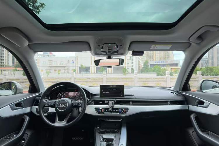 Used Audi A4L 2019 40 TFSI Fashion Version China V
