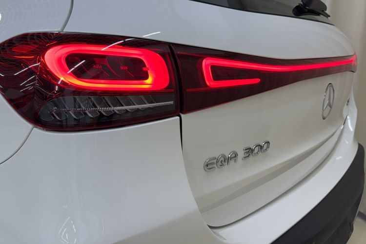 Used Mercedes-Benz EQA 2022 EQA 300 4MATIC Launch Edition
