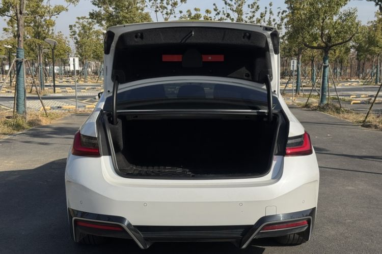 Used BMW i3 2024 eDrive 35 L