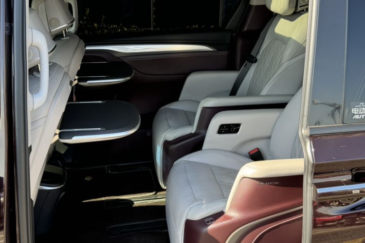 Used Buick GL8 2022 Avenir Aivia Six-Seat Deluxe Edition