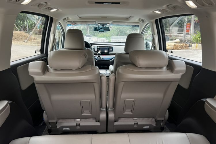 Used Honda Odyssey 2015 Revised 2.4L Luxury Edition
