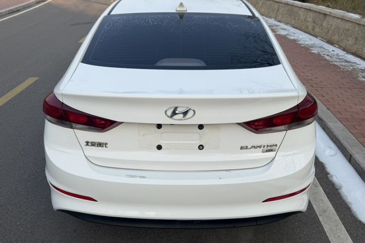 Used Hyundai Elantra 2018 1.6L Automatic 15th Anniversary Special Edition
