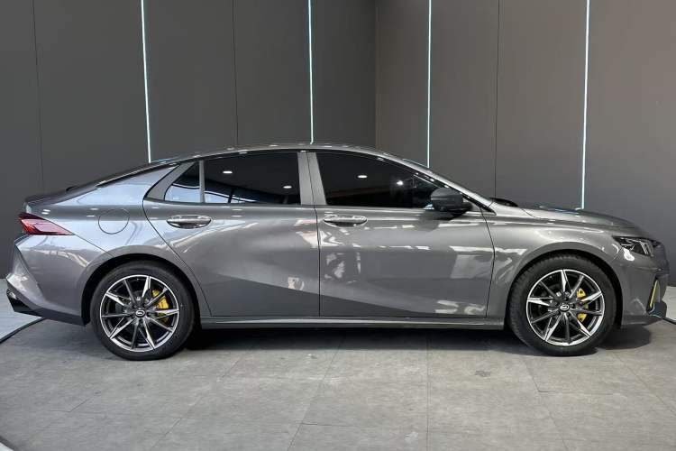 Used GAC Trumpchi EMPOW 2023 270T DCT J16 Version
